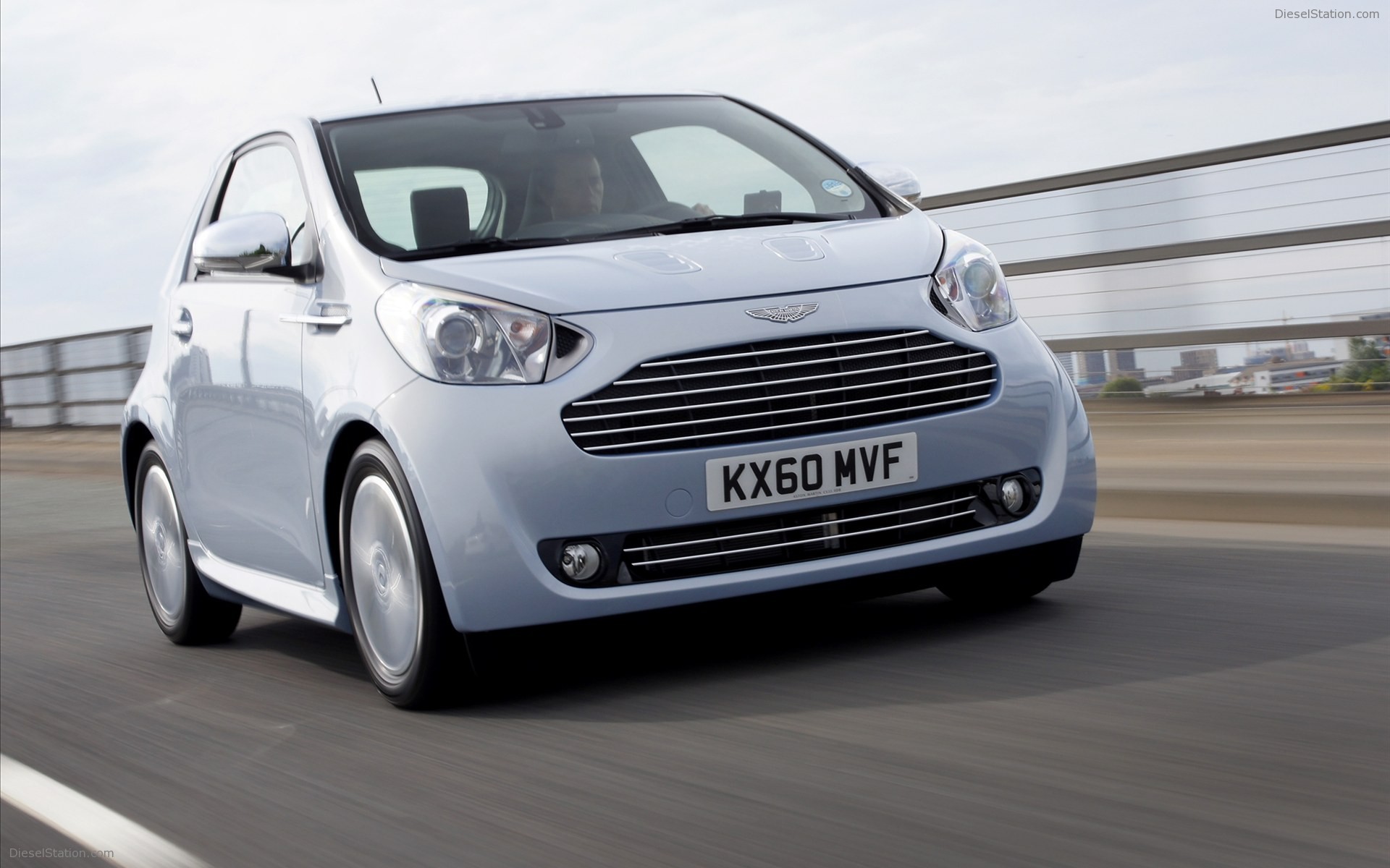 Aston Martin Cygnet 2011